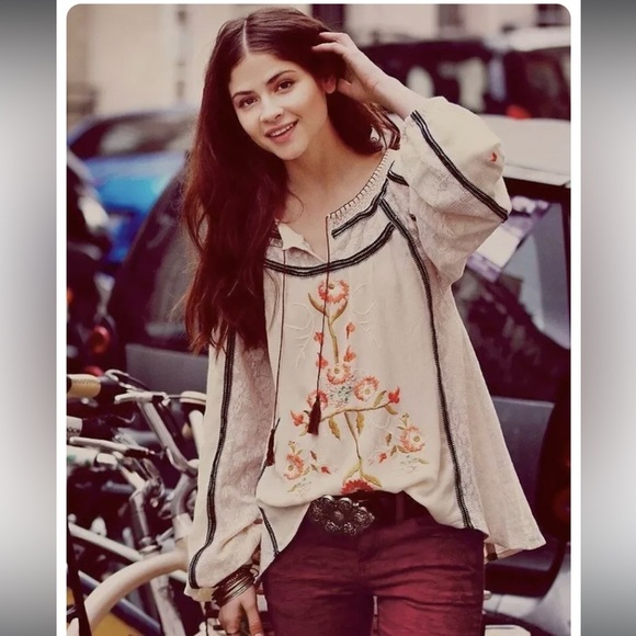 FREE PEOPLE EMBROIDERED BOHO BLOUSE - Picture 1 of 8